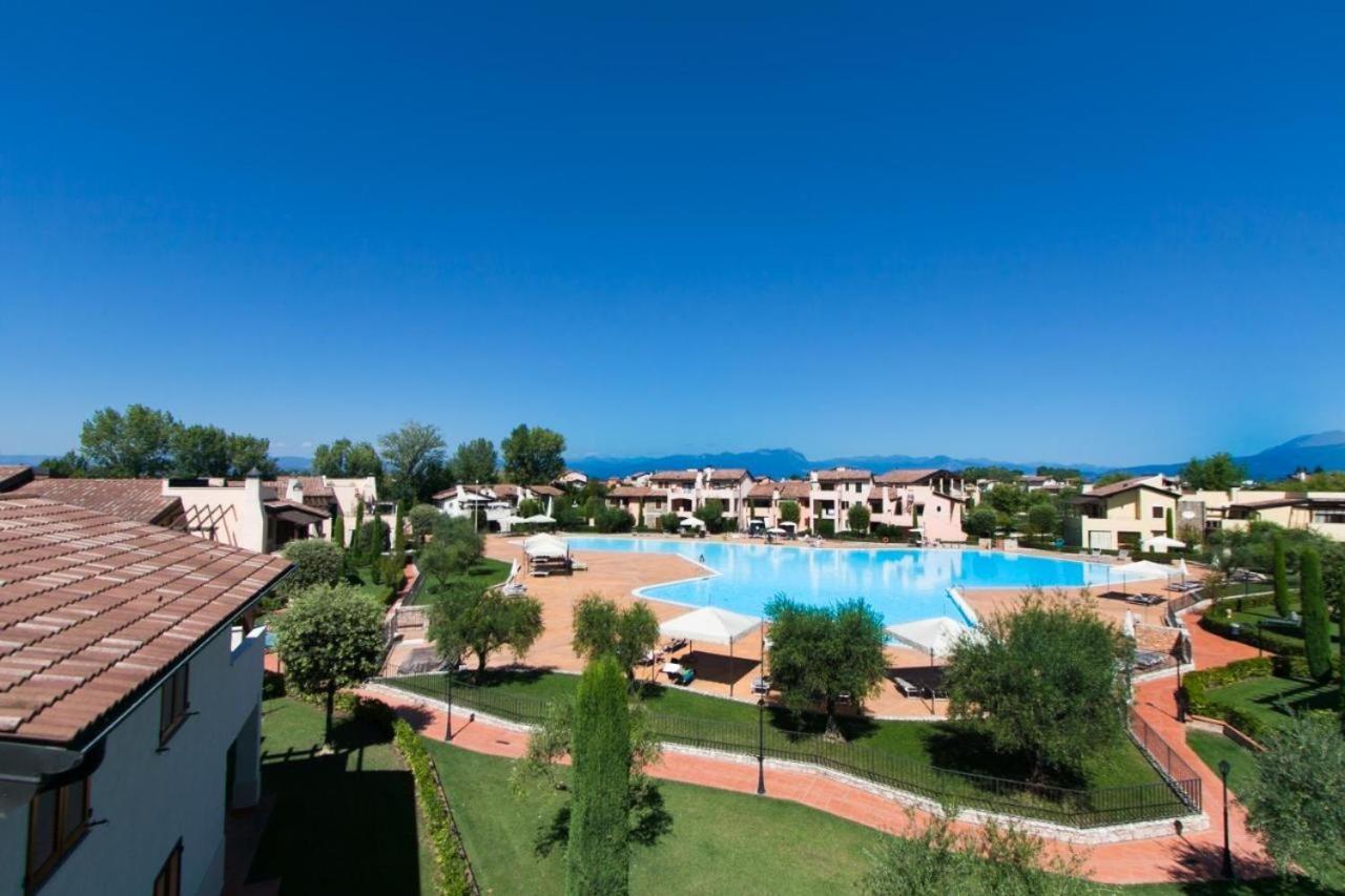 Garda Resort Village 11 Peschiera del Garda Kültér fotó